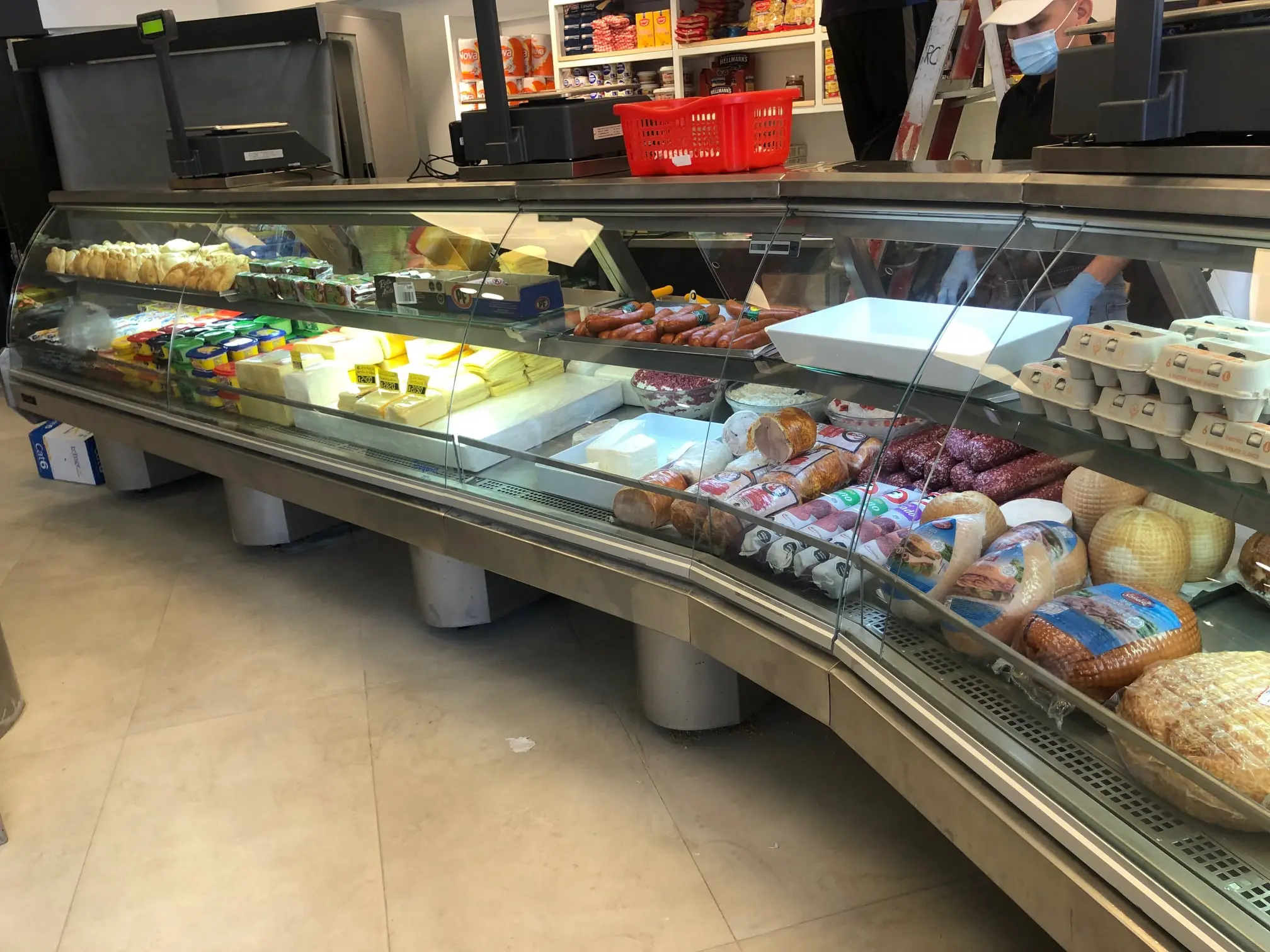 Frigomet Línea Carnicería y Rostisería