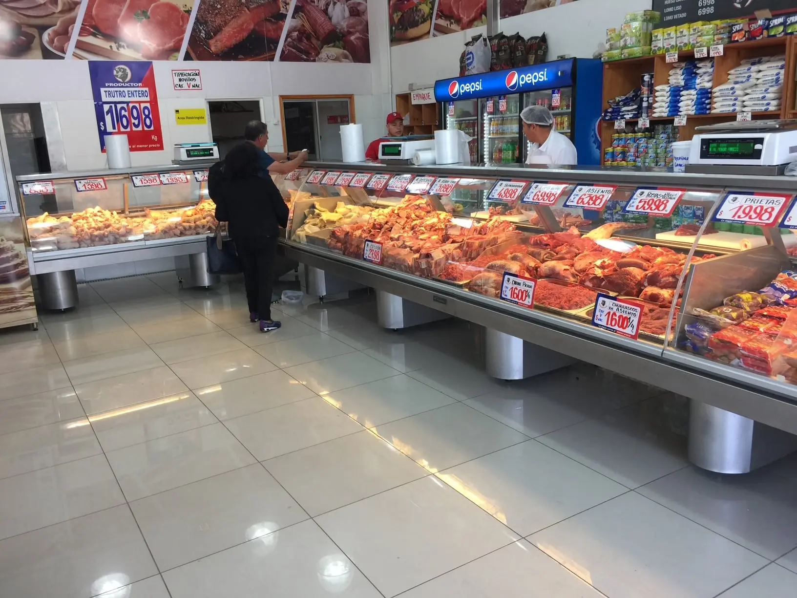 Frigomet Línea Carnicería y Rostisería